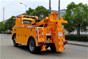 桃城高速路拖车费