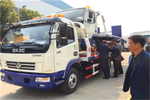 桃城汽车道路救援拖车价格